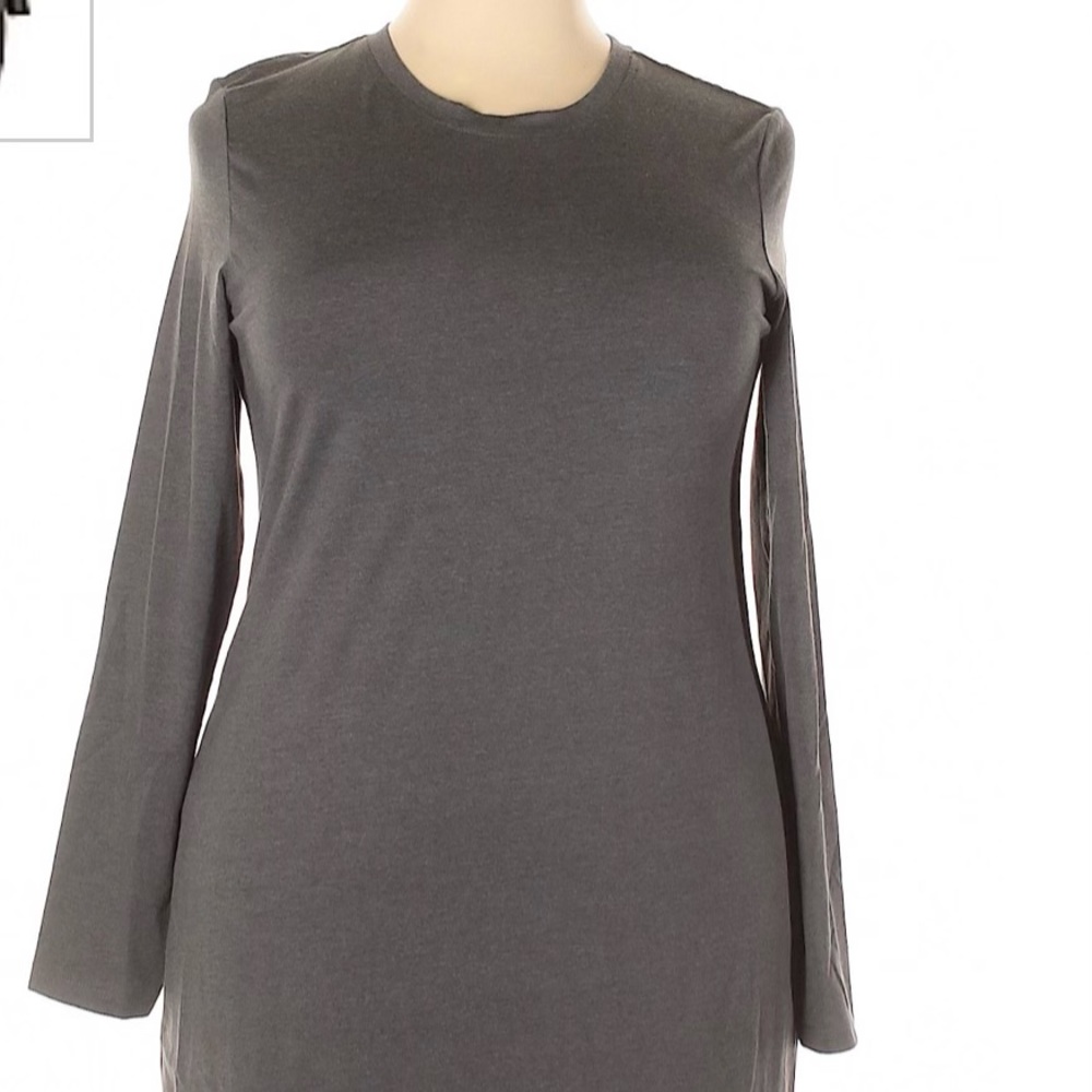 Gray Knee Length Long Sleeve Dress
